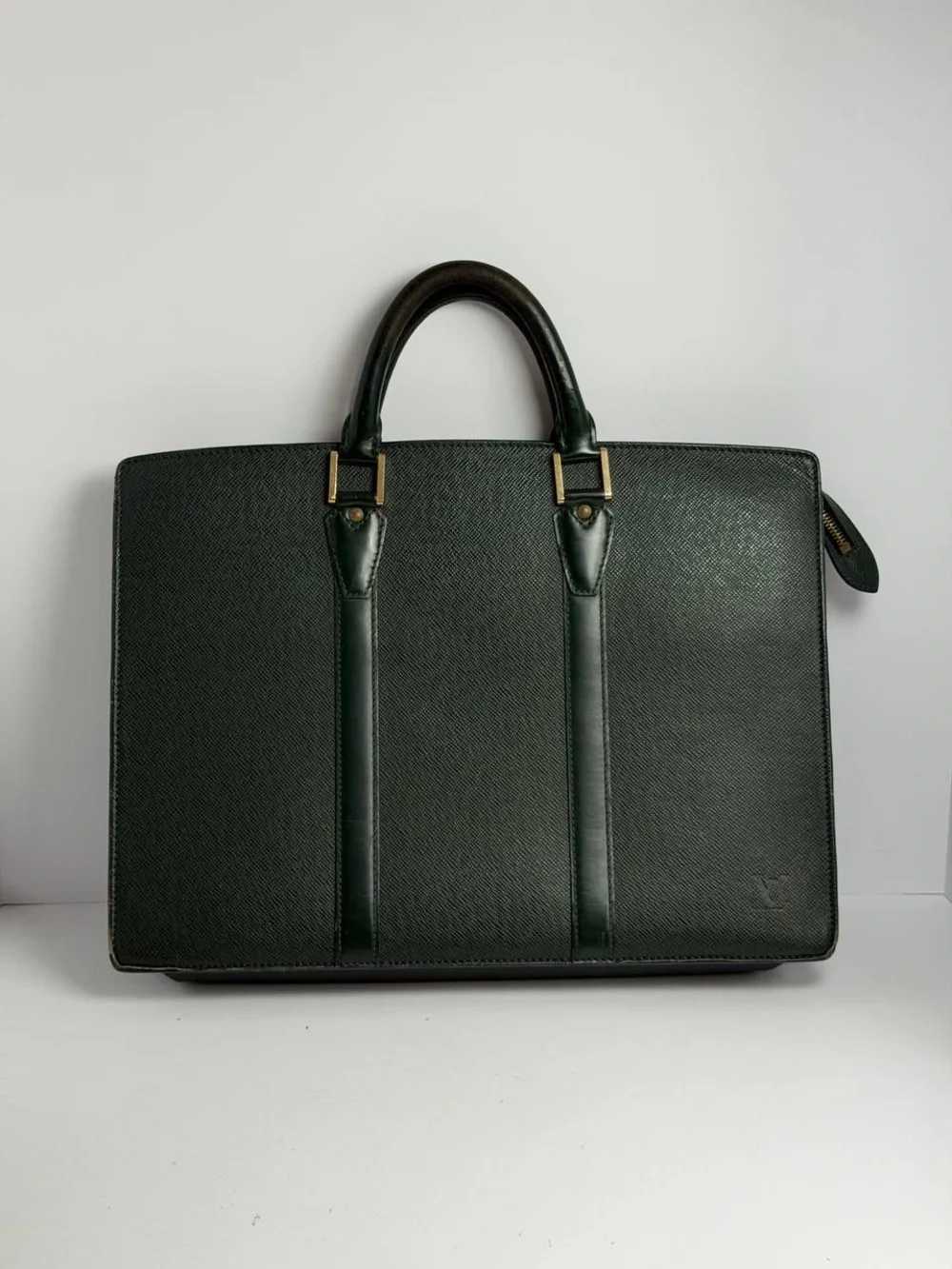 Louis Vuitton Porte-Documents Green Taiga Leather Business Bag